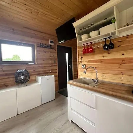 Holiday home Mazurski Przy Jeziorze Ros
